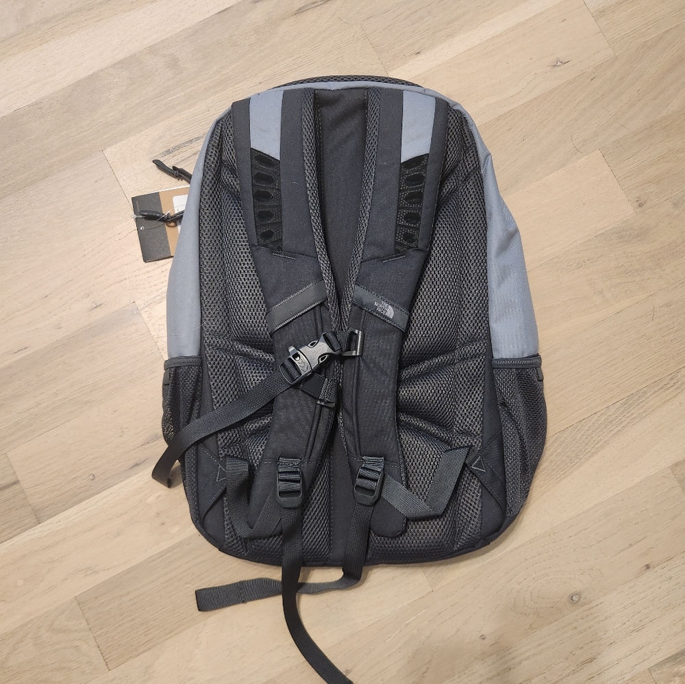 Northface backpack - Picture 2 of 2